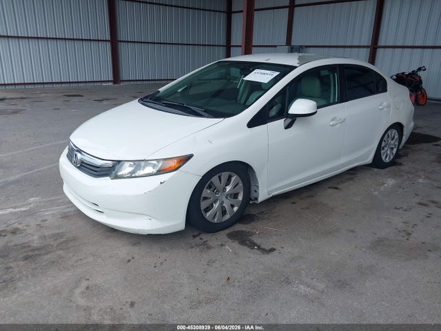 45308939 :رقم المزاد ، 19XFB2F55CE025488 vin ، 2012 Honda Civic Lx مزاد بيع