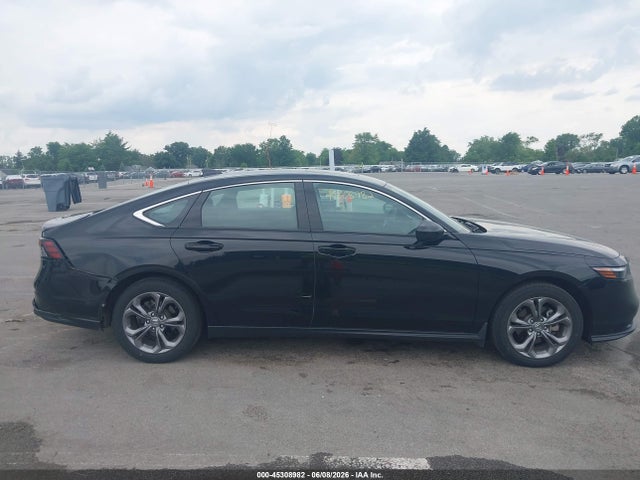 Honda ACCORD EX 2024 1HGCY1F32RA070122 Image 13