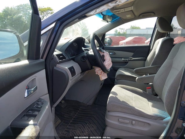 Продажа на аукционе авто 2015 Honda Odyssey Lx, vin: 5FNRL5H26FB099581, номер лота: 45309009