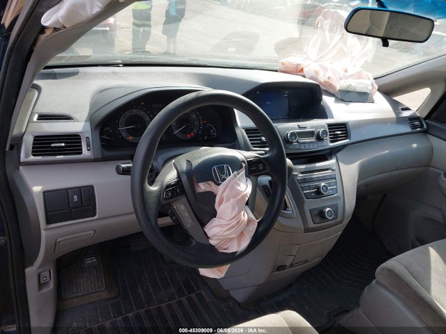 Продажа на аукционе авто 2015 Honda Odyssey Lx, vin: 5FNRL5H26FB099581, номер лота: 45309009