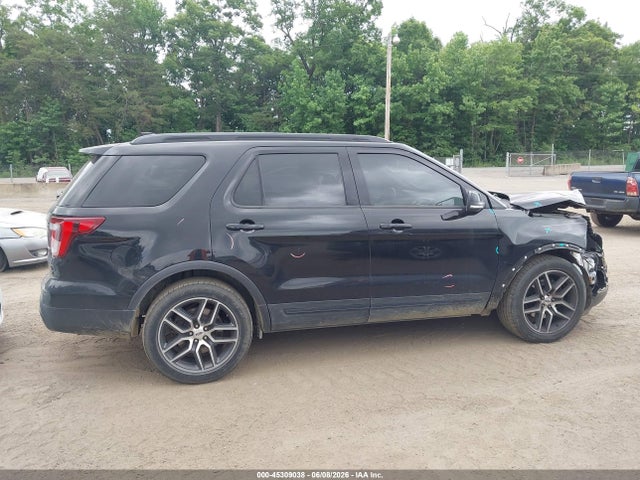 45309038 :رقم المزاد ، 1FM5K8GT7HGA55641 vin ، 2017 Ford Explorer Sport مزاد بيع