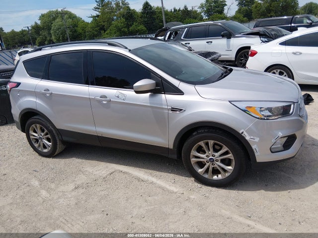 45309052 :رقم المزاد ، 1FMCU0GD7JUA20830 vin ، 2018 Ford Escape Se مزاد بيع
