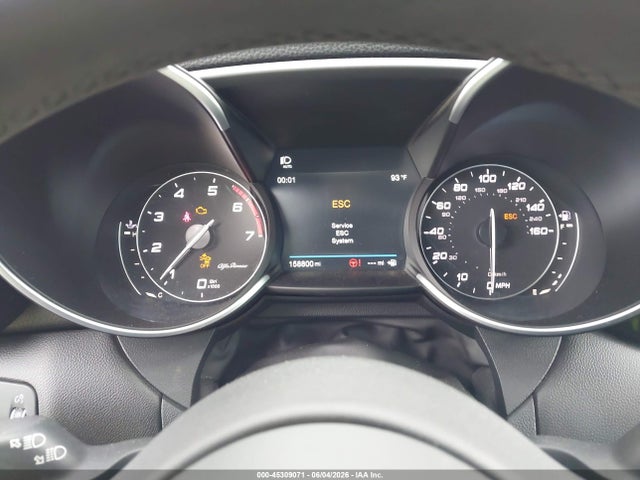 45309071 :رقم المزاد ، ZARFAECN7H7542233 vin ، 2017 Alfa Romeo Giulia Ti Rwd مزاد بيع