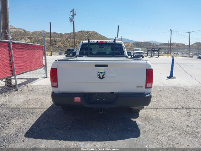 45309182 :رقم المزاد ، 3C6JR6DG9KG570850 vin ، 2019 Ram 1500 Classic Tradesman  4x2 8' Box مزاد بيع