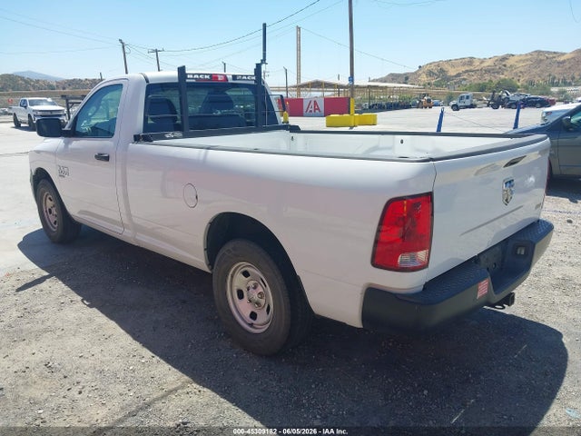 45309182 :رقم المزاد ، 3C6JR6DG9KG570850 vin ، 2019 Ram 1500 Classic Tradesman  4x2 8' Box مزاد بيع