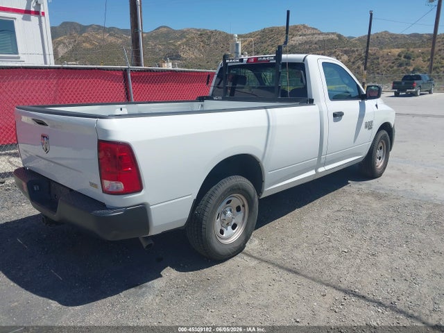 45309182 :رقم المزاد ، 3C6JR6DG9KG570850 vin ، 2019 Ram 1500 Classic Tradesman  4x2 8' Box مزاد بيع