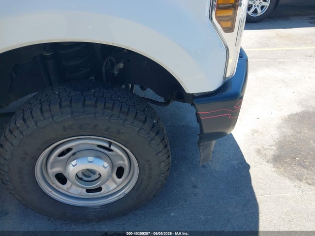 Ford F-350 Xl 2019 1FD8X3B61KEC15910 Image 13