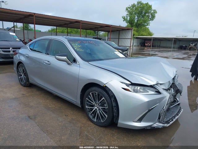 45309301 :رقم المزاد ، 58ADZ1B1XNU120699 vin ، 2022 Lexus Es 350 مزاد بيع