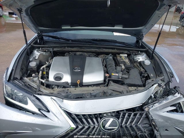 45309301 :رقم المزاد ، 58ADZ1B1XNU120699 vin ، 2022 Lexus Es 350 مزاد بيع