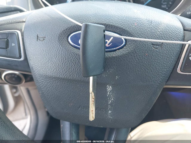 Ford FOCUS S 2016 1FADP3E2XGL310552 Image 11