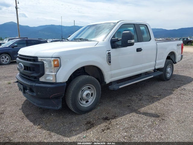 1FT7X2B62NEE51674 Ford F-250 Xl