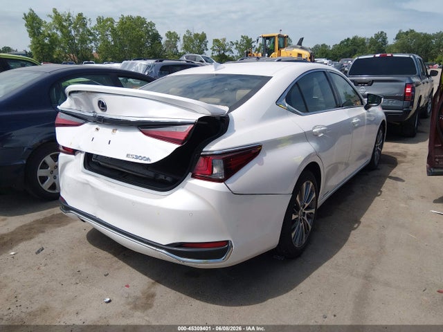 2020 Lexus Es 300h მანქანა იყიდება აუქციონზე, vin: 58AD21B11LU005846, აუქციონის ნომერი: 45309401