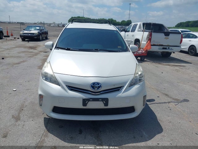 Продажа на аукционе авто 2014 Toyota Prius V Three, vin: JTDZN3EU1EJ000306, номер лота: 45309402