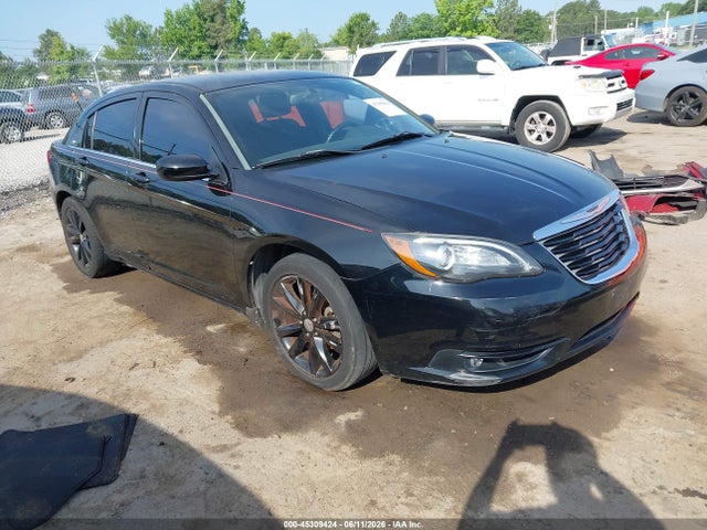 2013 Chrysler 200 Limited მანქანა იყიდება აუქციონზე, vin: 1C3CCBCG6DN650344, აუქციონის ნომერი: 45309424