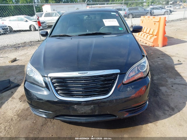 2013 Chrysler 200 Limited მანქანა იყიდება აუქციონზე, vin: 1C3CCBCG6DN650344, აუქციონის ნომერი: 45309424