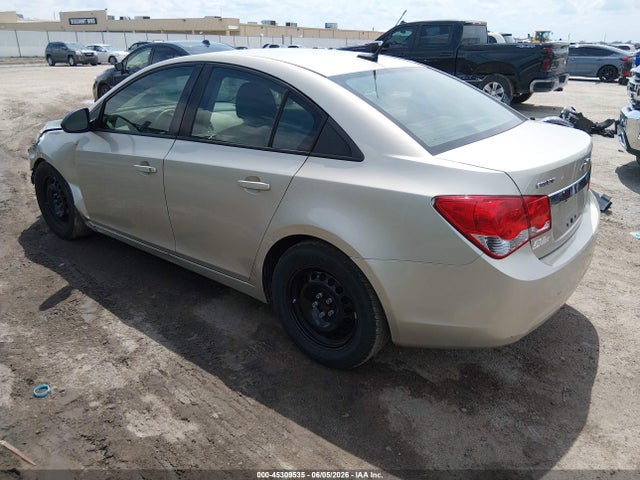 Chevrolet Cruze Ls Auto 2014 1G1PA5SH3E7354498 Image 3