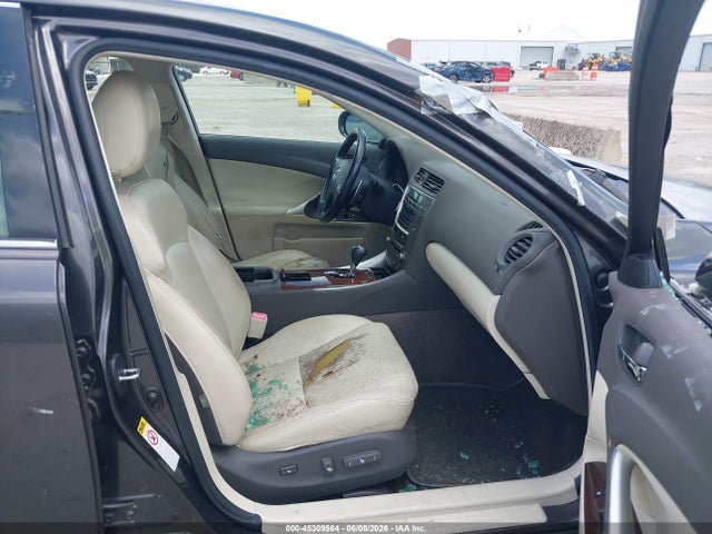 2010 Lexus Is 250 მანქანა იყიდება აუქციონზე, vin: JTHBF5C23A5110822, აუქციონის ნომერი: 45309564