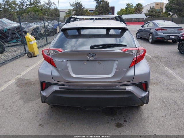 NMTKHMBXXJR023866 Toyota C-HR XLE