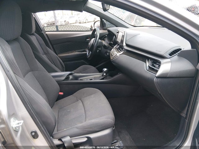 NMTKHMBXXJR023866 Toyota C-HR XLE