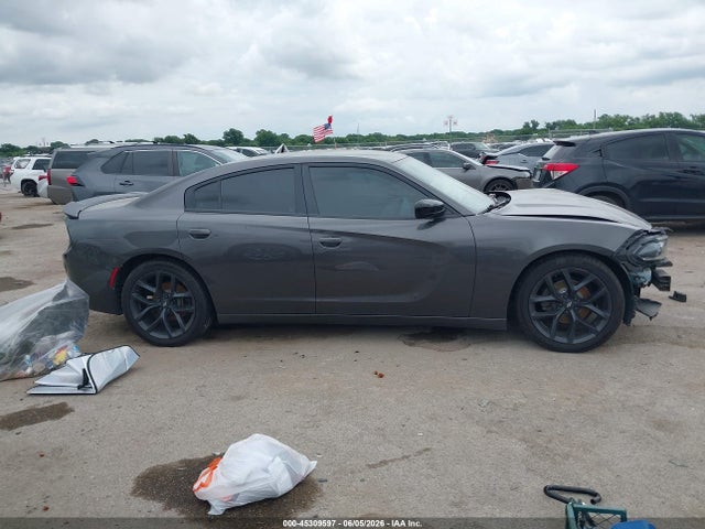 Auction sale of the 2020 Dodge Charger Sxt Rwd, vin: 2C3CDXBG1LH186012, lot number: 45309597