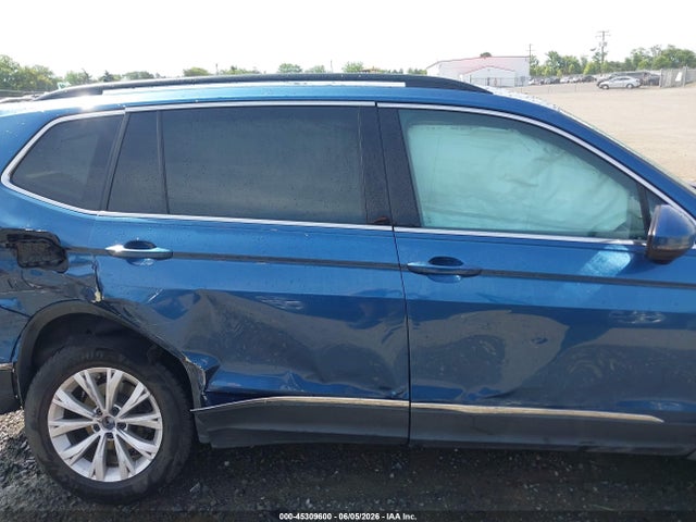2018 Volkswagen Tiguan 2.0t Se/2.0t Sel მანქანა იყიდება აუქციონზე, vin: 3VV2B7AX0JM026444, აუქციონის ნომერი: 45309600