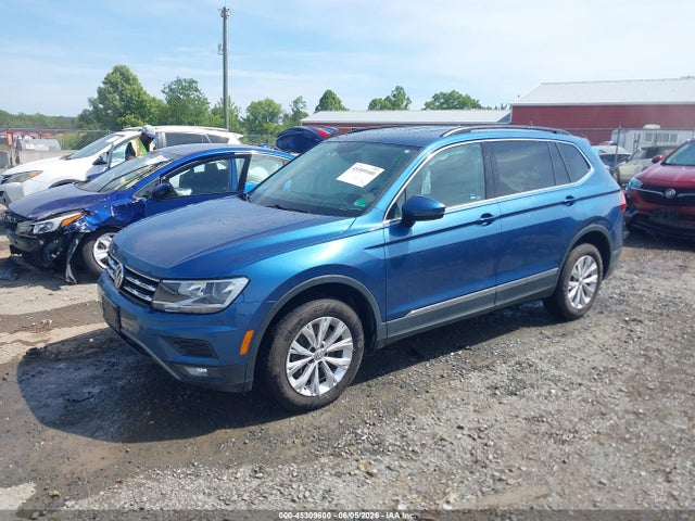 2018 Volkswagen Tiguan 2.0t Se/2.0t Sel მანქანა იყიდება აუქციონზე, vin: 3VV2B7AX0JM026444, აუქციონის ნომერი: 45309600