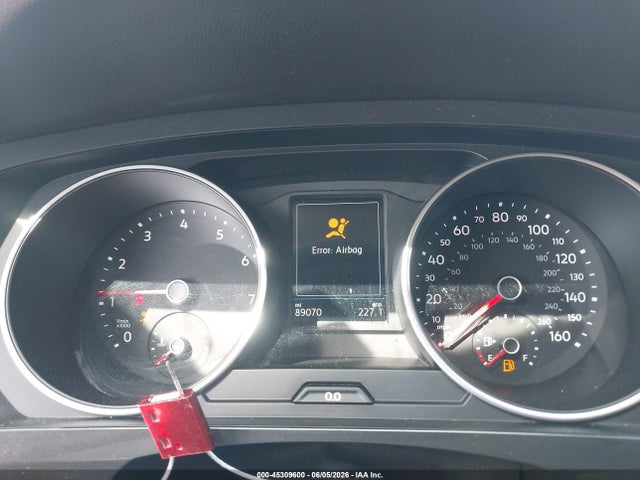 2018 Volkswagen Tiguan 2.0t Se/2.0t Sel მანქანა იყიდება აუქციონზე, vin: 3VV2B7AX0JM026444, აუქციონის ნომერი: 45309600