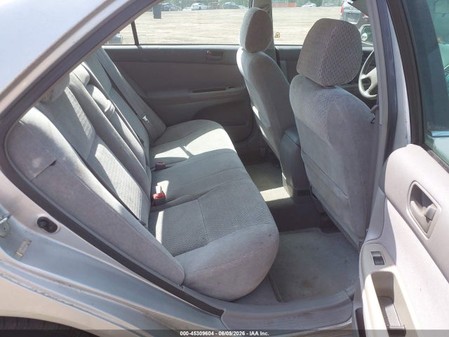 45309604 :رقم المزاد ، 4T1BE32K53U648615 vin ، 2003 Toyota Camry Le مزاد بيع
