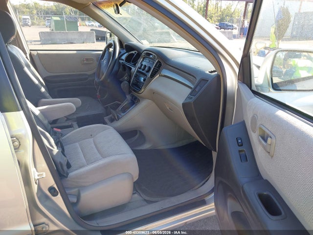 45309623 :رقم المزاد ، JTEGD21A620025957 vin ، 2002 Toyota Highlander مزاد بيع