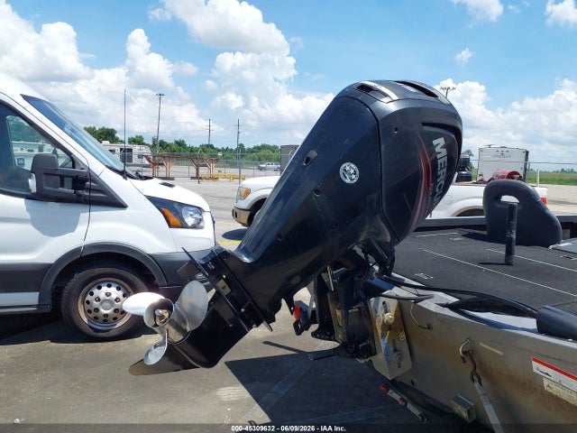 Lowe 18' 2016 LWC02557J516 Image 10