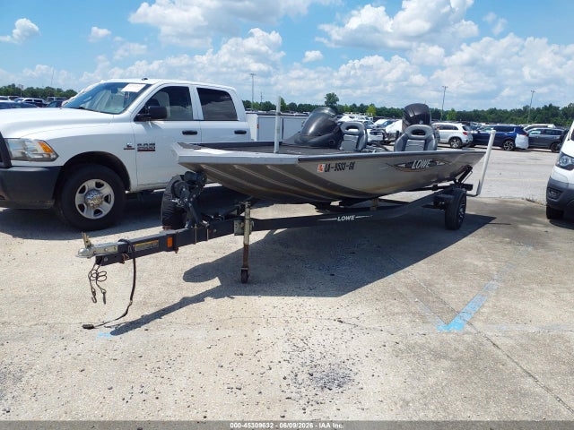 Lowe 18' 2016 LWC02557J516 Image 2