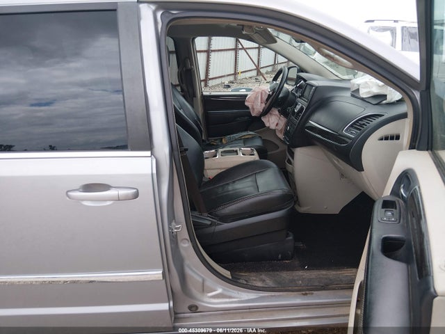 45309679 :رقم المزاد ، 2C4RC1BG0FR553275 vin ، 2015 Chrysler Town & Country Touring مزاد بيع