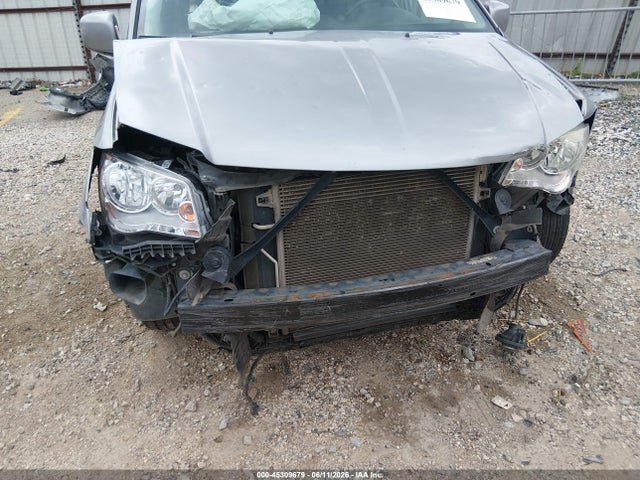 45309679 :رقم المزاد ، 2C4RC1BG0FR553275 vin ، 2015 Chrysler Town & Country Touring مزاد بيع