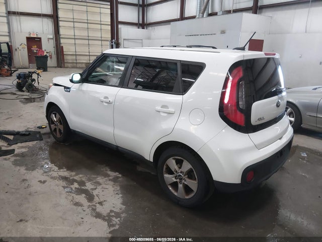 KIA Soul 2017 KNDJN2A29H7438438 Image 3