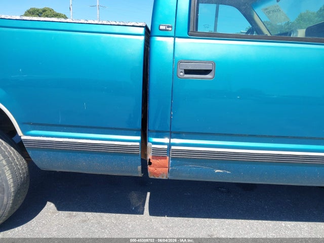 45309702 :رقم المزاد ، 1GTEC14W3WZ502720 vin ، 1998 Gmc Sierra 1500 Sl Wideside مزاد بيع
