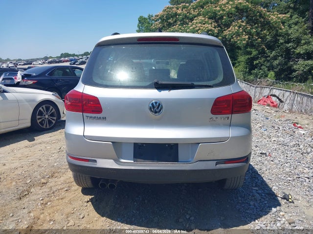 2015 Volkswagen Tiguan S მანქანა იყიდება აუქციონზე, vin: WVGAV7AX3FW524187, აუქციონის ნომერი: 45309743