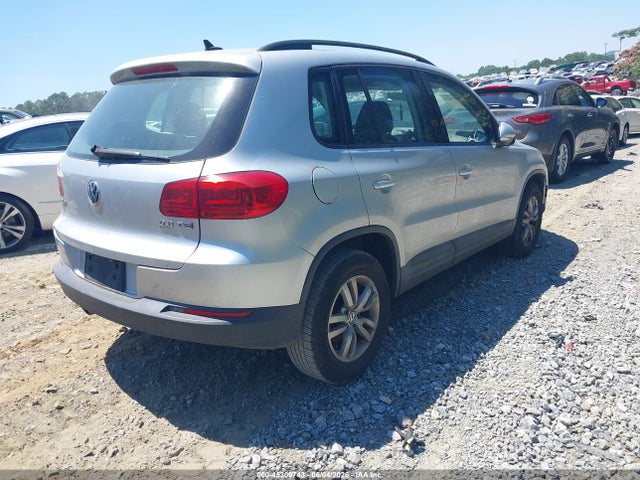 2015 Volkswagen Tiguan S მანქანა იყიდება აუქციონზე, vin: WVGAV7AX3FW524187, აუქციონის ნომერი: 45309743