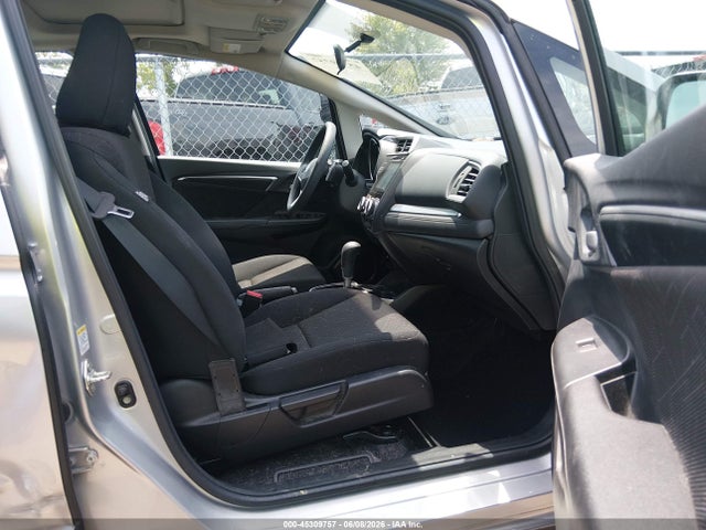 Продажа на аукционе авто 2015 Honda Fit Ex/ex-l, vin: 3HGGK5H81FM708863, номер лота: 45309757
