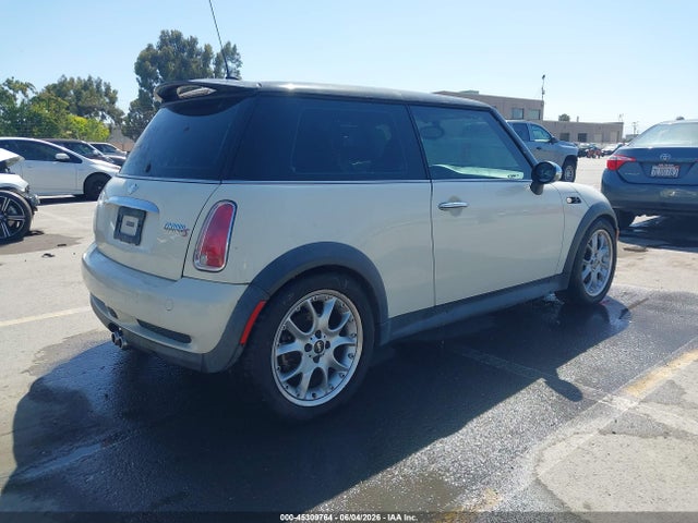 Продаж на аукціоні авто 2006 Mini Cooper S, vin: WMWRE33516TL18604, номер лоту: 45309764