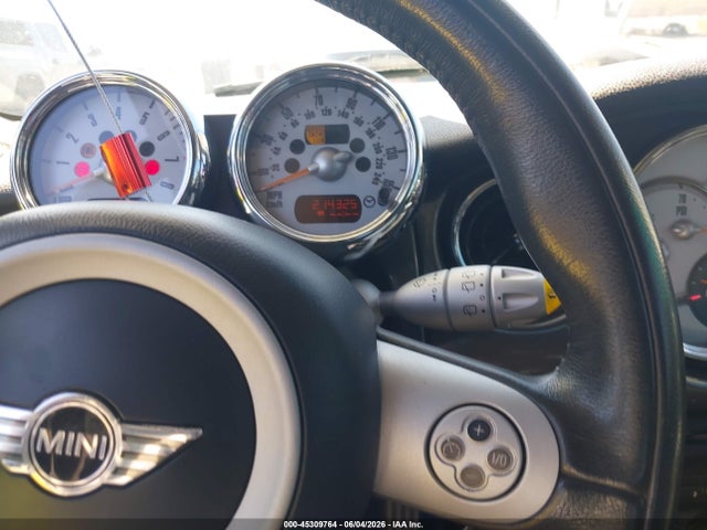 Продаж на аукціоні авто 2006 Mini Cooper S, vin: WMWRE33516TL18604, номер лоту: 45309764