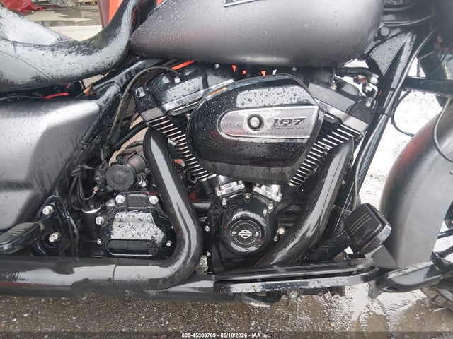 2017 Harley-davidson Flhrxs მანქანა იყიდება აუქციონზე, vin: 1HD1KVC29HB654714, აუქციონის ნომერი: 45309769