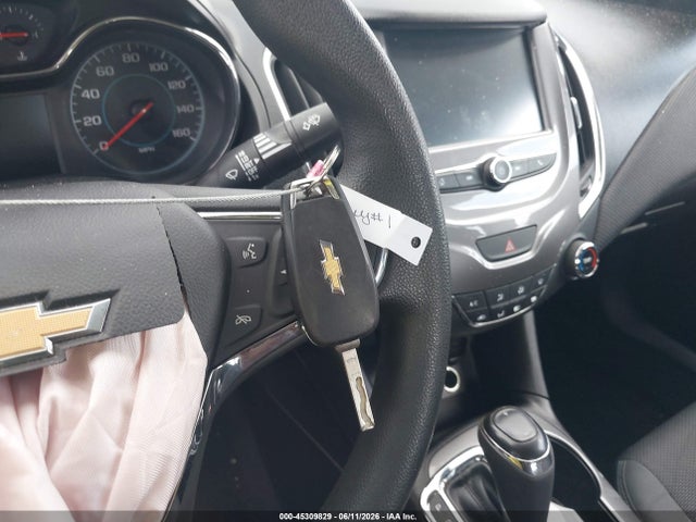 1G1BE5SM9H7130135 Chevrolet Cruze Lt Auto