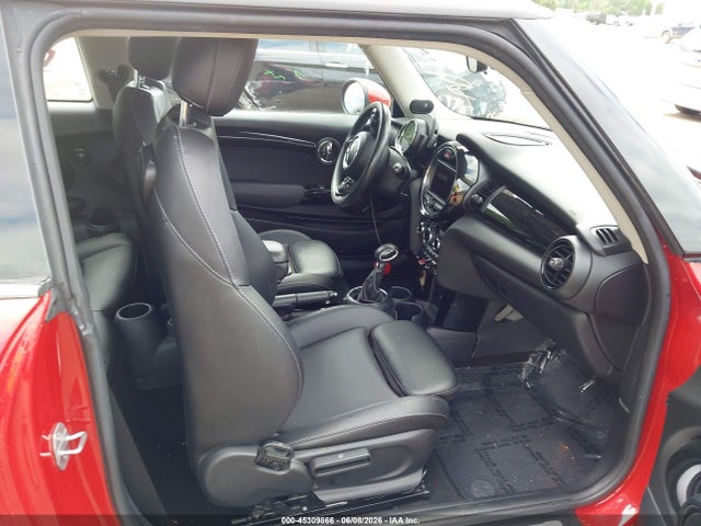 Продаж на аукціоні авто 2016 Mini Hardtop Cooper S, vin: WMWXP7C59G2A42627, номер лоту: 45309866