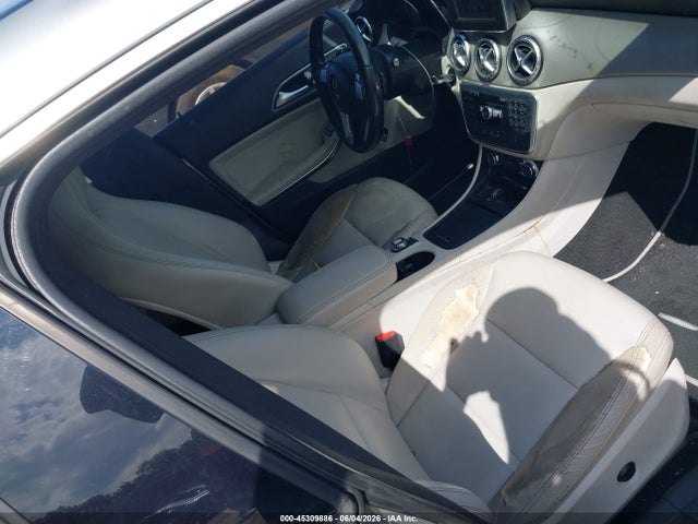 45309886 :رقم المزاد ، WDDSJ4EB4EN118401 vin ، 2014 Mercedes-benz Cla 250 مزاد بيع