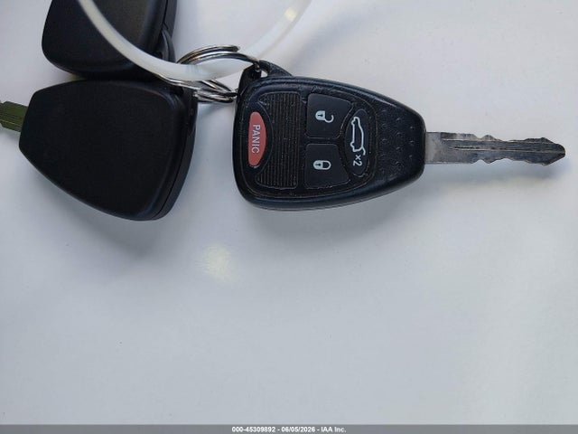 Продаж на аукціоні авто 2013 Chrysler 200 Touring, vin: 1C3CCBBB2DN515190, номер лоту: 45309892