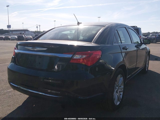 Продаж на аукціоні авто 2013 Chrysler 200 Touring, vin: 1C3CCBBB2DN515190, номер лоту: 45309892