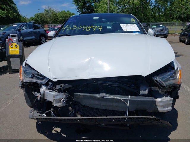 45309899 :رقم المزاد ، WAUBFGFF0F1047508 vin ، 2015 Audi A3 2.0t Premium مزاد بيع