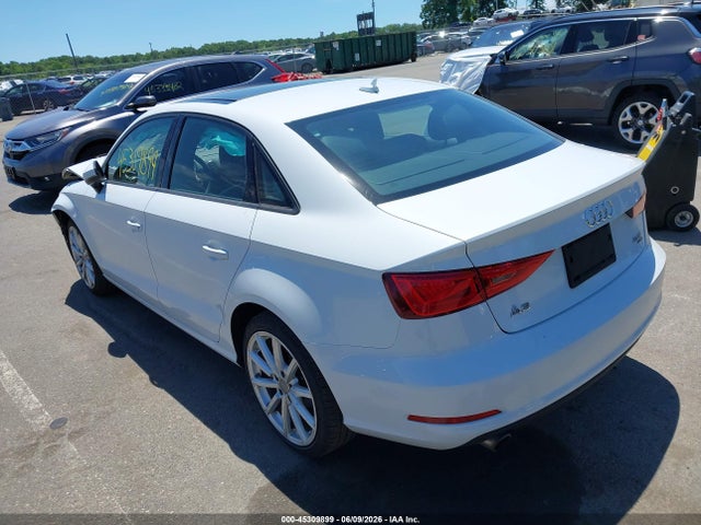 45309899 :رقم المزاد ، WAUBFGFF0F1047508 vin ، 2015 Audi A3 2.0t Premium مزاد بيع