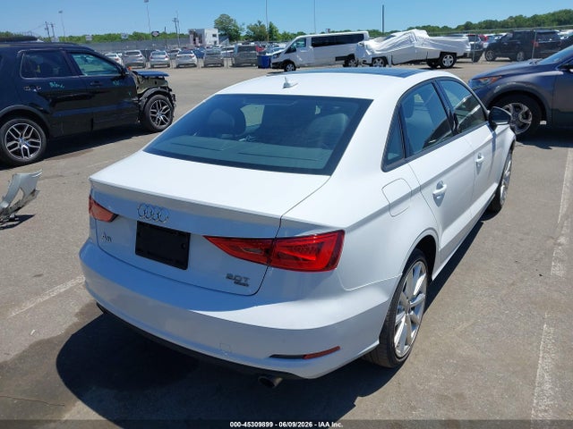 45309899 :رقم المزاد ، WAUBFGFF0F1047508 vin ، 2015 Audi A3 2.0t Premium مزاد بيع