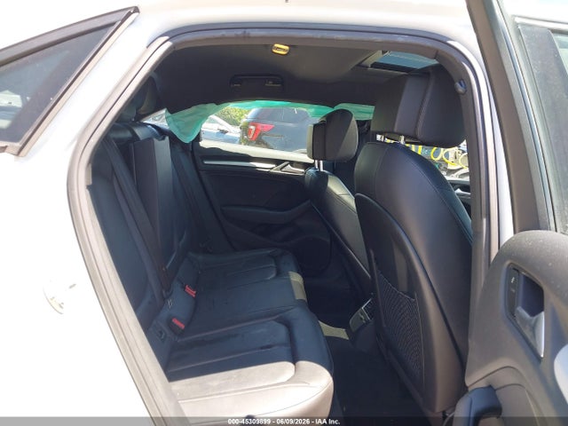 45309899 :رقم المزاد ، WAUBFGFF0F1047508 vin ، 2015 Audi A3 2.0t Premium مزاد بيع